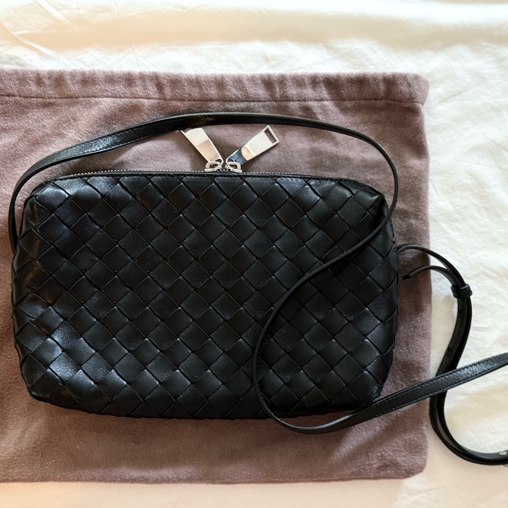 Bottega Veneta crossbody handbag